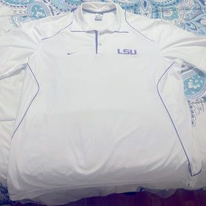 Mens LSU dry fit size xl fits more of an 2xl